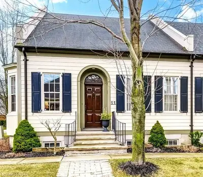 11 Colonel Cohoe Street Street, Niagara-on-the-lake, On L0s 1j0