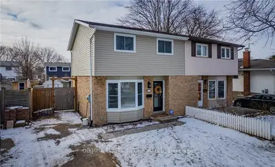 16 St. Hilda's Court, St. Catharines, On L2r 7h1