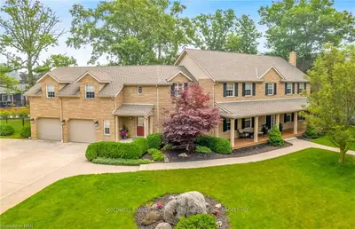 1 WESTWOOD Drive, Port Colborne, ON L3K 6B8