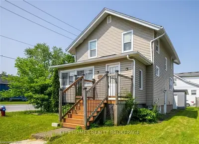4379 Homewood Avenue, Niagara Falls, On L2e 4x3
