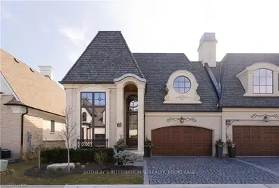 35 Albion Way, Niagara-on-the-lake, On L0s 1j0