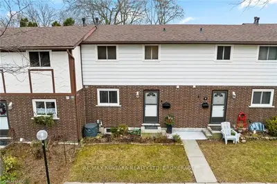 3322 Addison Avenue 18, Niagara Falls, On L2j 3l1