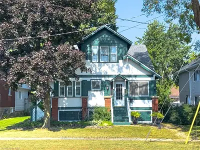 261 Clarence Street, Port Colborne, On L3k 3g7