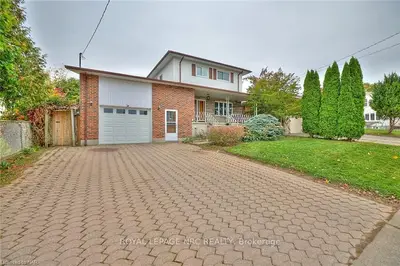5618 Peer Street, Niagara Falls, On L2g 1w7