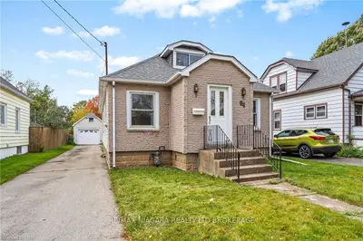 94 Grassie Avenue, Port Colborne, On L3k 1z9