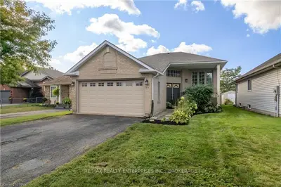 37 Jefferson Court E, Welland, On L3c 7g5