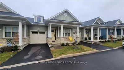16 South Coast Circle, Fort Erie, On L0s 1b0