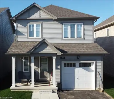 39 Tumblewood Place, Welland, On L3b 4c5