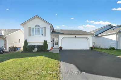 1027 Baron Drive, Fort Erie, On L2a 6g9