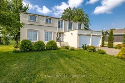 2515 Niagara Boulevard, Fort Erie, On L2a 5m4