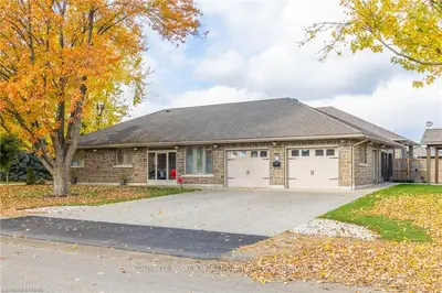 611 SUGARLOAF Street, Port Colborne, ON L3K 0A3