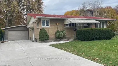 6771 Freeman Street, Niagara Falls, On L2e 5t8