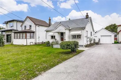 151 Knoll Street, Port Colborne, On L3k 5b2