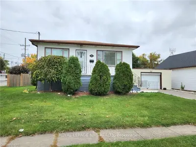 76 CHESTNUT Street, Port Colborne, ON L3K 1R6