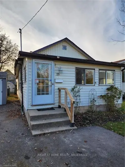 25 Lillian Place, Fort Erie, On L2a 5m3