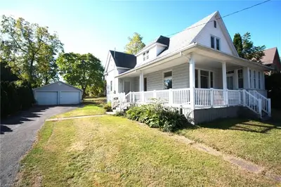 25 Emerick Avenue, Fort Erie, On L2a 2w2