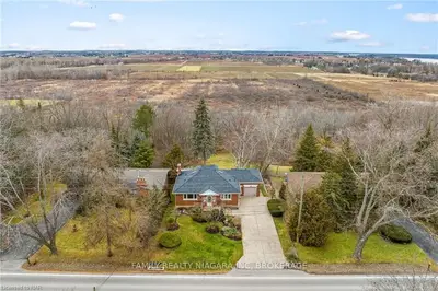 2022 York Road, Niagara-on-the-lake, On L0s 1j0