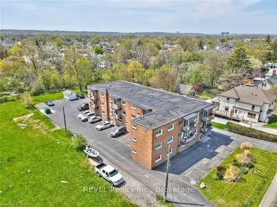 426 Queenston Street S12, St. Catharines, On L2p 2y2