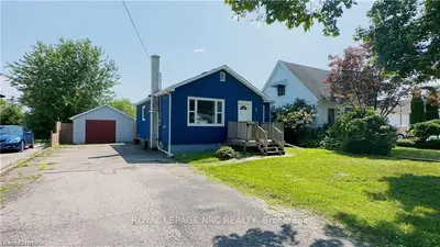 7004 Margaret Street, Niagara Falls, On L2g 2w2