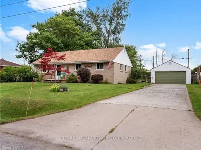 225 Walden Boulevard, Fort Erie, On L2a 1r7
