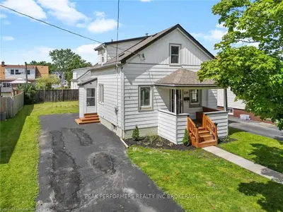 239 Scholfield Avenue S, Welland, On L3b 1n6