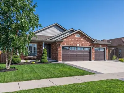 9 BONNIE Drive, Haldimand County, ON N0A 1H0