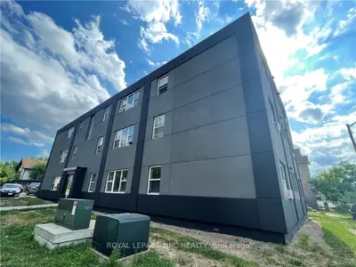 4753 Buckley Avenue 10, Niagara Falls, On L2e 4a5