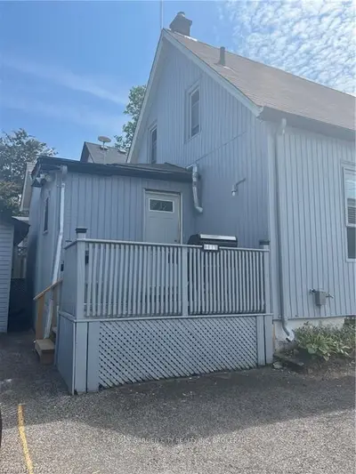 186 Lake Street, St. Catharines, On L2r 5y9