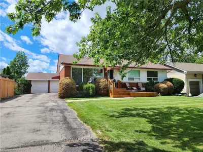 141 Carlton Avenue, Welland, On L3c 1r4