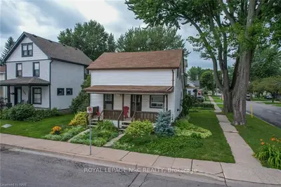 112 King Street, Port Colborne, On L3k 4e9