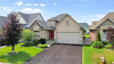 87 Turnberry Trail, Welland, On L3b 0b7