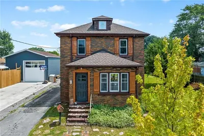 26 Scholfield Avenue S, Welland, On L3b 1n5