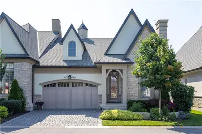 21 Albion Way, Niagara-on-the-lake, On L0s 1j0