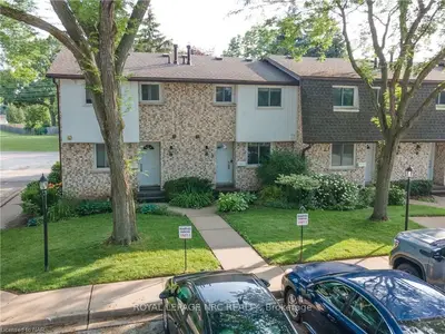 5815 Swayze Drive 2, Niagara Falls, On L2j 3w3