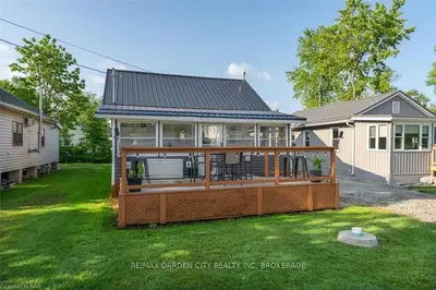 12195 Lakeshore Road, Wainfleet, On L0s 1v0