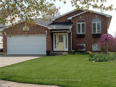 113 Wellandvale Drive, Welland, On L3c 7c7