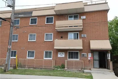 4692 Crysler Avenue 102, Niagara Falls, On L2e 3v8