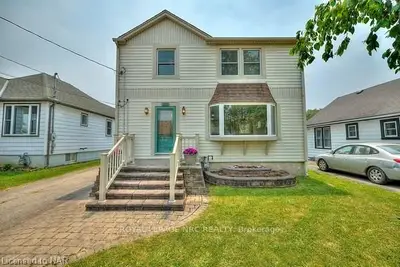 160 Borden Avenue, Port Colborne, On L3k 3z8
