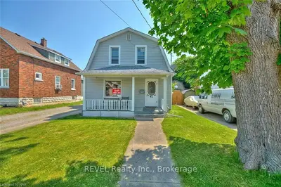41 Cross Street, Port Colborne, On L3k 1k8