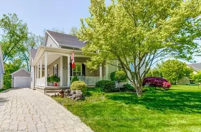 26 Balmoral Drive, Niagara-on-the-lake, On L0s 1j0
