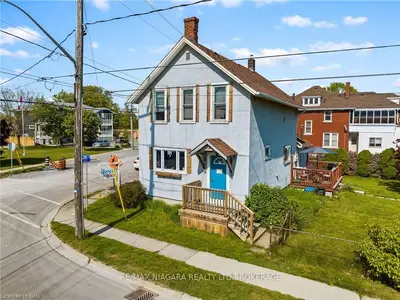 821 King Street, Port Colborne, On L3k 4j3