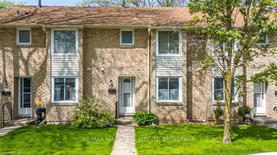 6767 THOROLD STONE Road 77, Niagara Falls, ON L2J 3W9