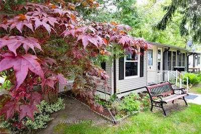 23 Four Mile Creek Road 129, Niagara-on-the-lake, On L0s 1p0