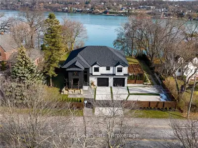 14621 Niagara River Parkway, Niagara-on-the-lake, On L0s 1j0