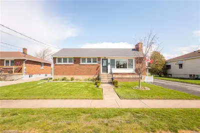 109 Brady Street, Port Colborne, On L3k 3r7