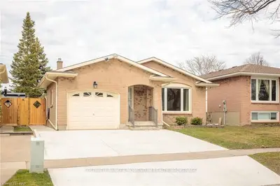 7851 Tad Street, Niagara Falls, On L2h 2k2