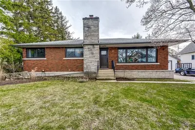 17 Lorraine Street, Niagara-on-the-lake, On L0s 1t0