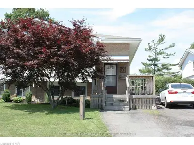 222 Hospital Drive, Fort Erie, On L2a 5x1