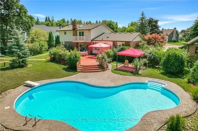 7 Laura Secord Place, Niagara-on-the-lake, On L0s 1j0