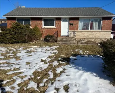 7294 Merritt Avenue, Niagara Falls, On L2g 5c4